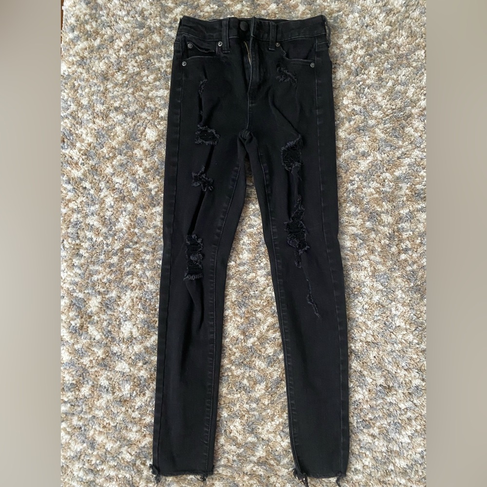 AEROPOSTALE Black High-Rise Ripped Jeans